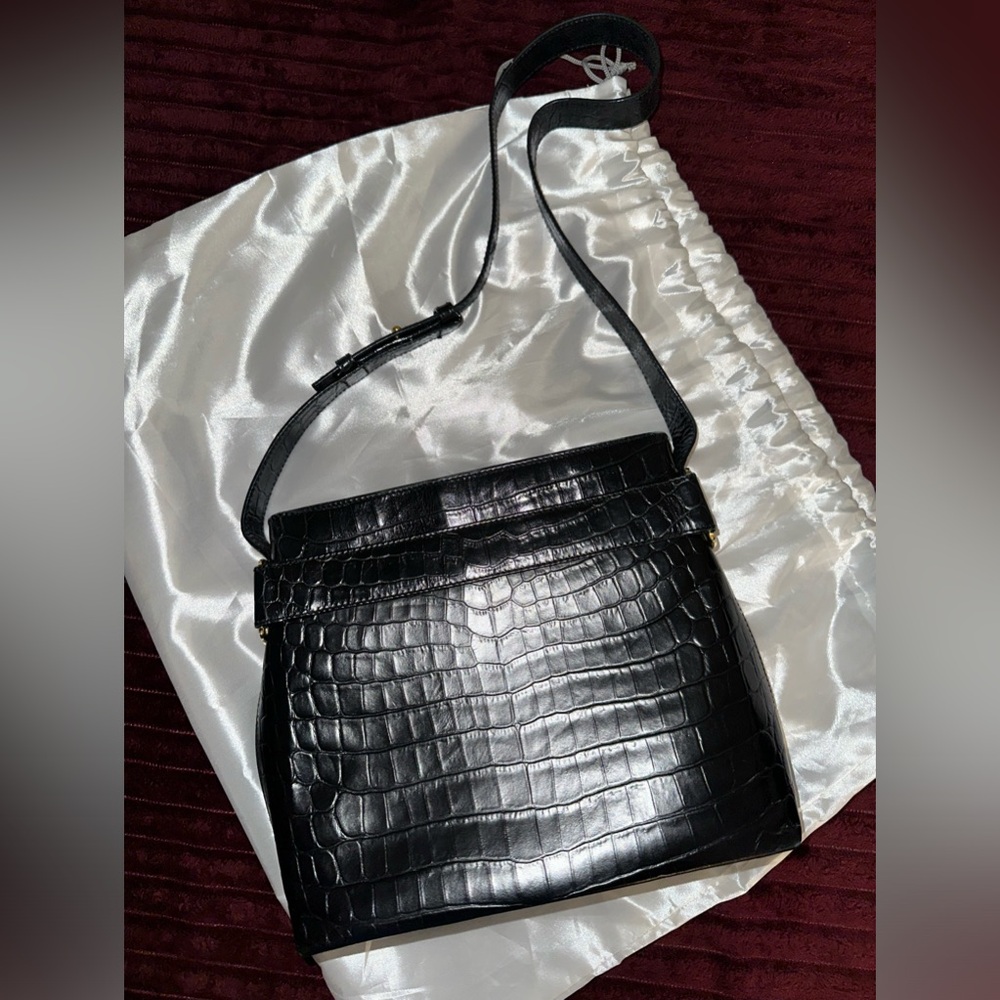 Salvatore Ferragamo Vara Croc Embossed Shoulder Bag